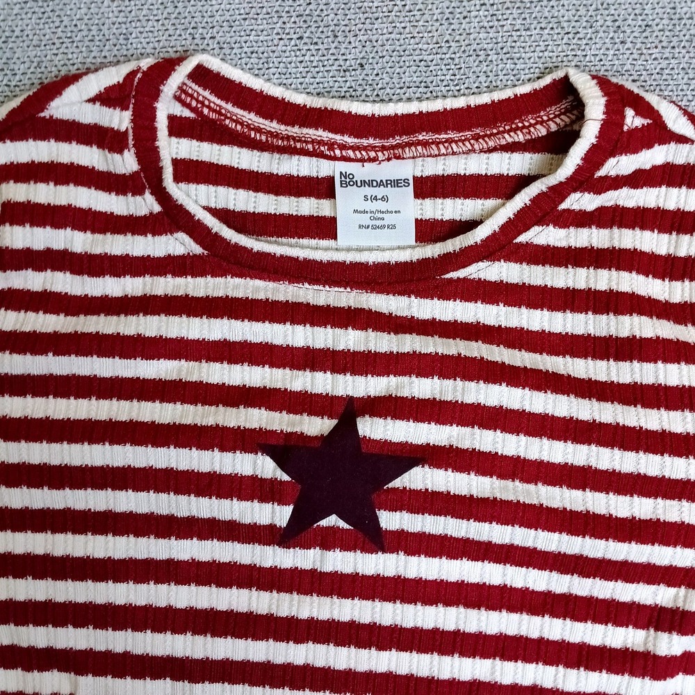 No Boundaries Ribbed Star Top Juniors Small S 4-6 Burgundy Striped Excellent
